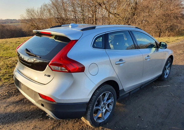 Volvo V40 cena 45900 przebieg: 57046, rok produkcji 2016 z Kisielice małe 379